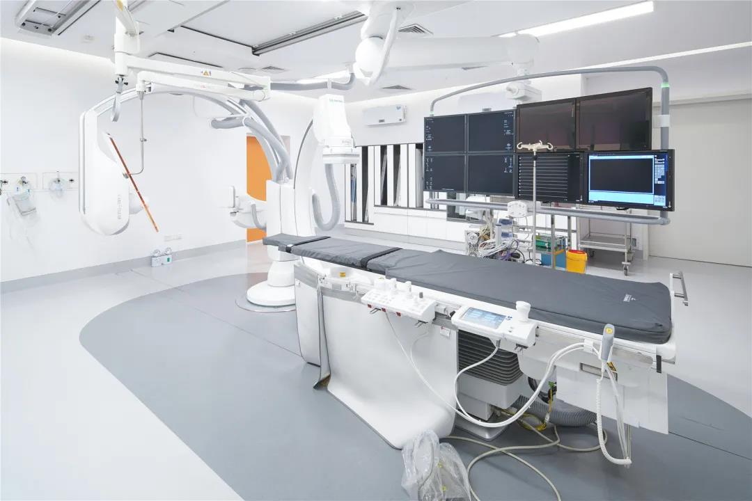 1598844444066059104.jpg 2.jpg