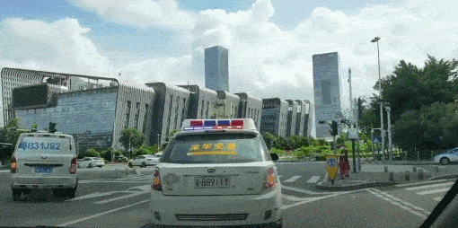 1687942999831104.gif 640.gif