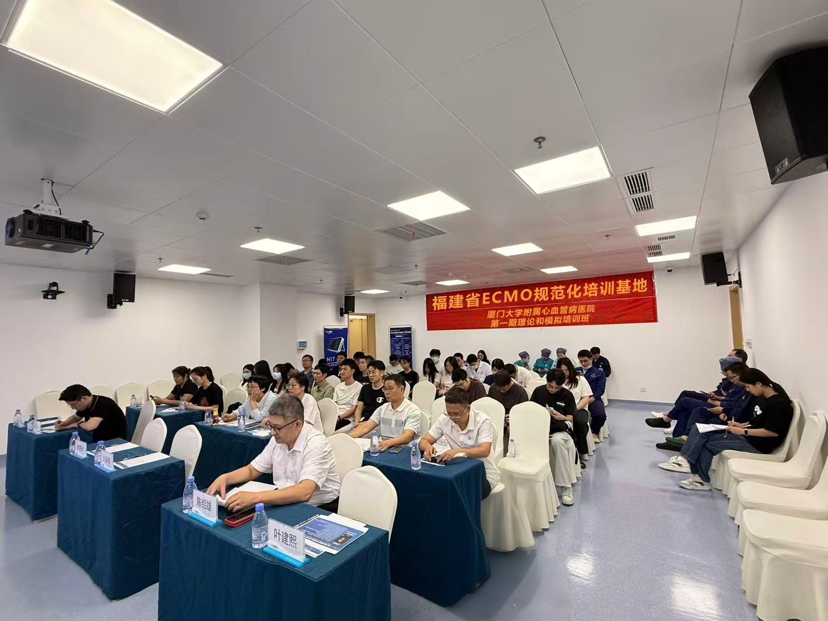 1757669286368632.png 图片1.png